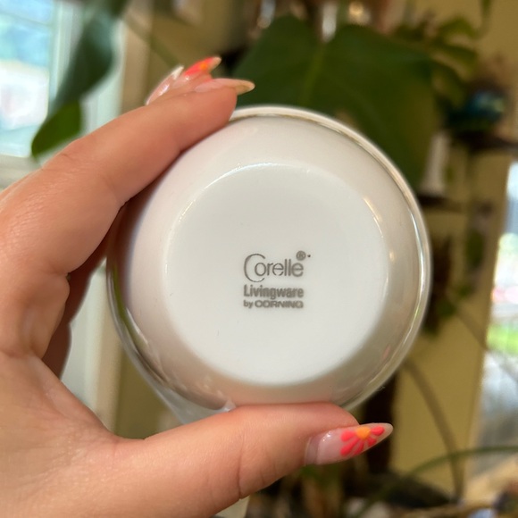 Butterfly gold Corelle hook cup and saucer - Picture 3 of 8